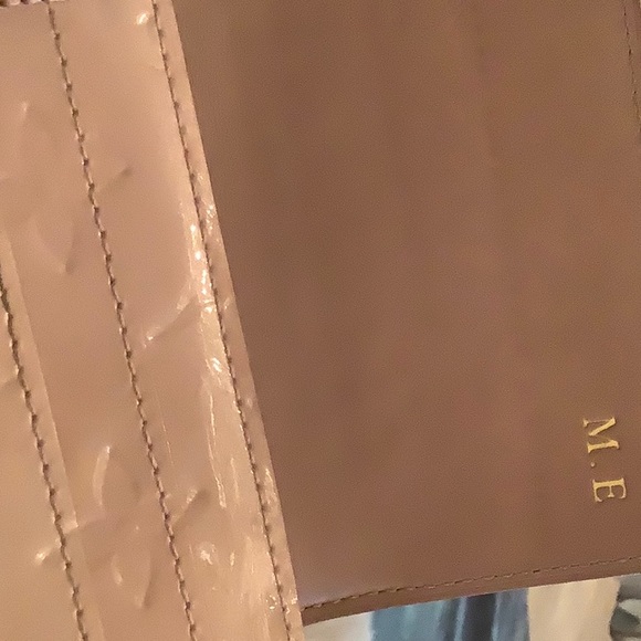 Authentic LV Monogram Vernis wallet - Picture 10 of 12
